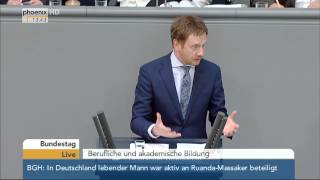 Bundestag Debatte um berufliche und akademische Bildung am 21052015 [upl. by Ydnagrub]