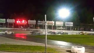 Painesville Speedway Figure Eight Ironmen Feature 73121 [upl. by Jeuz357]