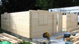 Construction Chalet en bois en kit 48 m² [upl. by Enaujed]