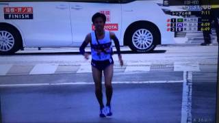 2015 Hakone Ekiden 箱根駅伝 Komazawa University 駒澤大学 Finish Line [upl. by Mozelle]