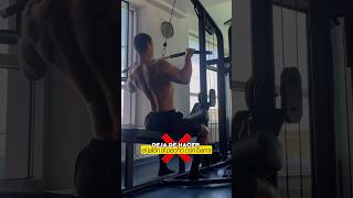 Deja de Hacer Jalón al Pecho con Barra ❌entrenamiento rutinagym entrenodeespalda consejogym [upl. by Aicenav18]