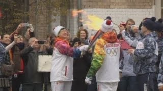 Sochi 2014 Olympic torch relay Olympic flame goes out in Moscow [upl. by Junette]