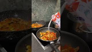 Scampis au curry et au riz basmati food cooking recipe recettefacile viralvideo yummy foodie [upl. by Ehcrop]