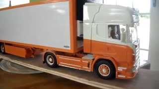 Italeri Scania amp Carrier Fridge trailer 124 [upl. by Nnaj]