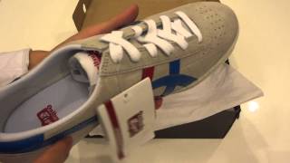 Review  Onitsuka Tiger รุ่น Vikka Moscow [upl. by Sibby]