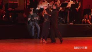 Slavik Kryklyvyy  Karina Smirnoff  Tango Argentino  Showdance  Crystal Ball 2016 [upl. by Eenahs]