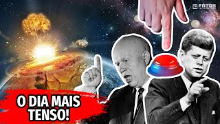 O dia em que o mundo quase acabou [upl. by Nwadrebma]