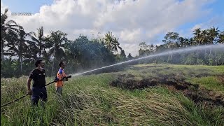 Kecepatan Mobil Damkar Pol PP Tabanan  Kebakaran Lahan Di Wanasara tabanan bali [upl. by Htiderem719]