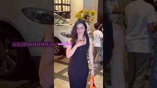 🔥Shradha Kapoor new video 💕 ucha lamba kad 💞❤️shortvideo bollywood viralvideo [upl. by Karlens790]