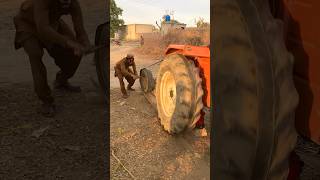 Tractor Starting With Powerfull Man Helping Handcart 🤪🤪🤪 trending shorts viralvideo [upl. by Finer]