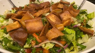 طريقة تحضير الفتوش 😍Lebanese fattoush salad👌like subscribe لايكاشتراكبالقناهليصلككلجديد [upl. by Marabelle]