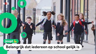 Waarom dragen kinderen in Nederland geen uniformen [upl. by Ynohtn]