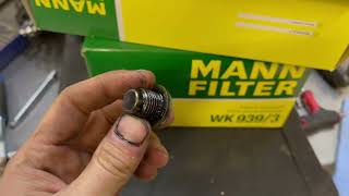 Renault Clio MK3 15 Dci Full Filter Service Oil Air Fuel Cabin [upl. by Alah]