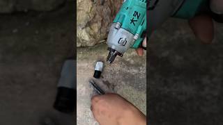 Electric hammer drill bit connector helper hardwaretools [upl. by Akiemat662]