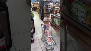 Izadora levou sua bebê reborn Laurinha ao supermercado supermercado bebereborn rotinademae [upl. by Nygem]