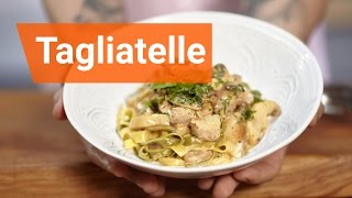 Tagliatelle z cielęciną i pieczarkami [upl. by Ardnasyl808]