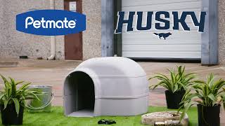 Petmate  Husky Dog House  quotThe Water Testquot [upl. by Garrik]