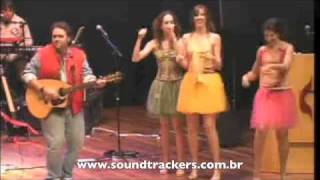 The Soundtrackers ao vivo Dancing Queen [upl. by Nanice]