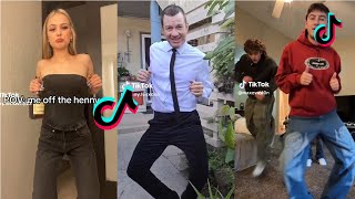 OLUWAMARK DANCE CHALLENGE WHITE GUY DANCING TO AFRICAN MUSIC  TIKTOK COMPILATION [upl. by Molohs604]