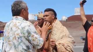 Protesters halt Mauna Kea telescop groundbreaking pt II [upl. by Nyladam]