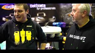 Carplounge CarpZwolle EN Steve Briggs NASH with CEO Alexander Radmacher RT4 Baitboat and GPS [upl. by Aikehs]