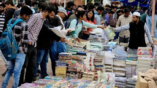 Cheapest Book Market In Delhi  Sunday Book Market Daryaganj Vlog  Mahila Haat Book Market [upl. by Adaha]