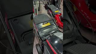 Toro Turfmaster HDX toro lawncare lawnmower batterymower commericalmower [upl. by Rintoul594]