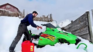 First Snowmobile Ride Ends VERY BADLY Arctic Cat ZR 800 [upl. by Amsirp]