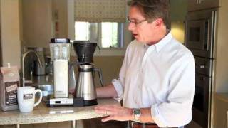 Carolina Coffee Company test the MOCCAMASTER TECHNIVORM [upl. by Aihppa]