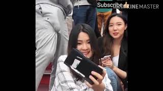 WOMEN looking at the BIG THINGS  PRANK [upl. by Eveiveneg]