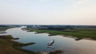 Splitsing Rijn en IJssel Westervoort Gelderland [upl. by Suiddaht]