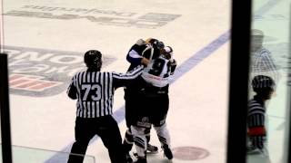 Combat  Fight C Verreault vs H Poulin LNAH 090312 [upl. by Atnas811]