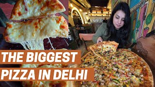 Biggest Pizza and cheesiest garlic bread in Delhi  Paparizza  Best pizza in Delhi 😍 [upl. by Ahsoym335]