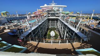 Royal Caribbean Oasis of the Seas Outside  Exterior Guided Walking Tour 4k [upl. by Eninej]