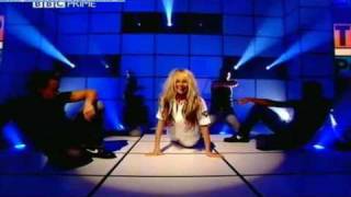 wwwcelebstretchru Jennifer Ellison doing the splits [upl. by Watanabe]