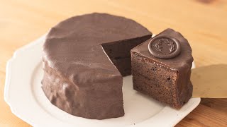 ザッハトルテ風濃厚チョコレートケーキの作り方 Sachertorte｜HidaMari Cooking [upl. by Alyahc]