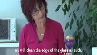 Pebeo  Vitrea 160  How to Paint on Glass with a Sponge [upl. by Eixela]