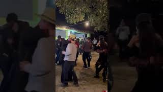 Así son los bailes de la sierra baile [upl. by Ennairac]