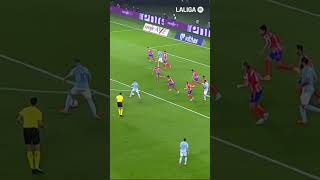 Iago Aspas a punto de anotar el primero 🔟👑 LALIGAHighlights [upl. by Brownley706]