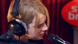 Studio Brussel Tom Odell  Another Love live [upl. by Rudolf403]