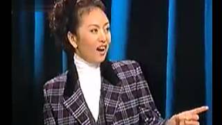 彭丽媛 1999年访谈 Chinas First Lady Peng Liyuan 1999 [upl. by Yeldud]