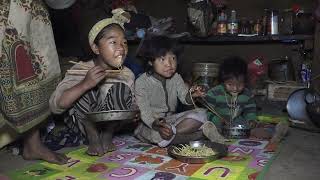 Cooking technology of noodles in village by using primitive technology [upl. by Cowen]