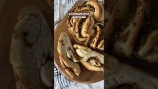 How to make caramelized onion garlic bread theveggieyayacomcaramelizedoniongarlicbreadtwist [upl. by Jeremy461]