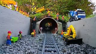 LEGO Train 7898  Autumn OnBoard Ride down in the Garden and back  Drivers View [upl. by Eurydice]