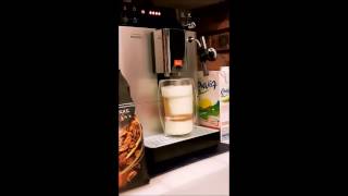 Test Melitta Caffeo Passione F530101 et Cappuccinatore  Latte Macchiato [upl. by Lemra71]