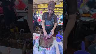 How to clean a fish shorts fishcutting yellowfintuna [upl. by Doss]