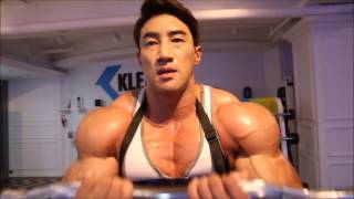 Chul soon biceps work out [upl. by Rennie]