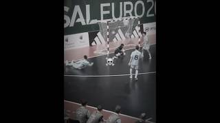 Dribles Mágicos no Futsal 🥶 [upl. by Allemahs]