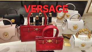 SHOPWITHME AT VERSACE STORE‼️  S  M  MEDUSA TOTE BAGS  HANDBAGS  VERSACE COUTURE LOCK BAG [upl. by Chan]