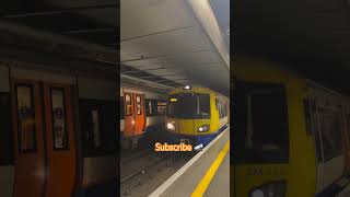 London Overground Train enthusiasts London trains tube Londoner [upl. by Philina]